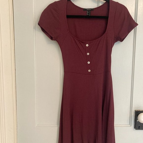 Forever 21 Dresses & Skirts - Casual Maroon Dress